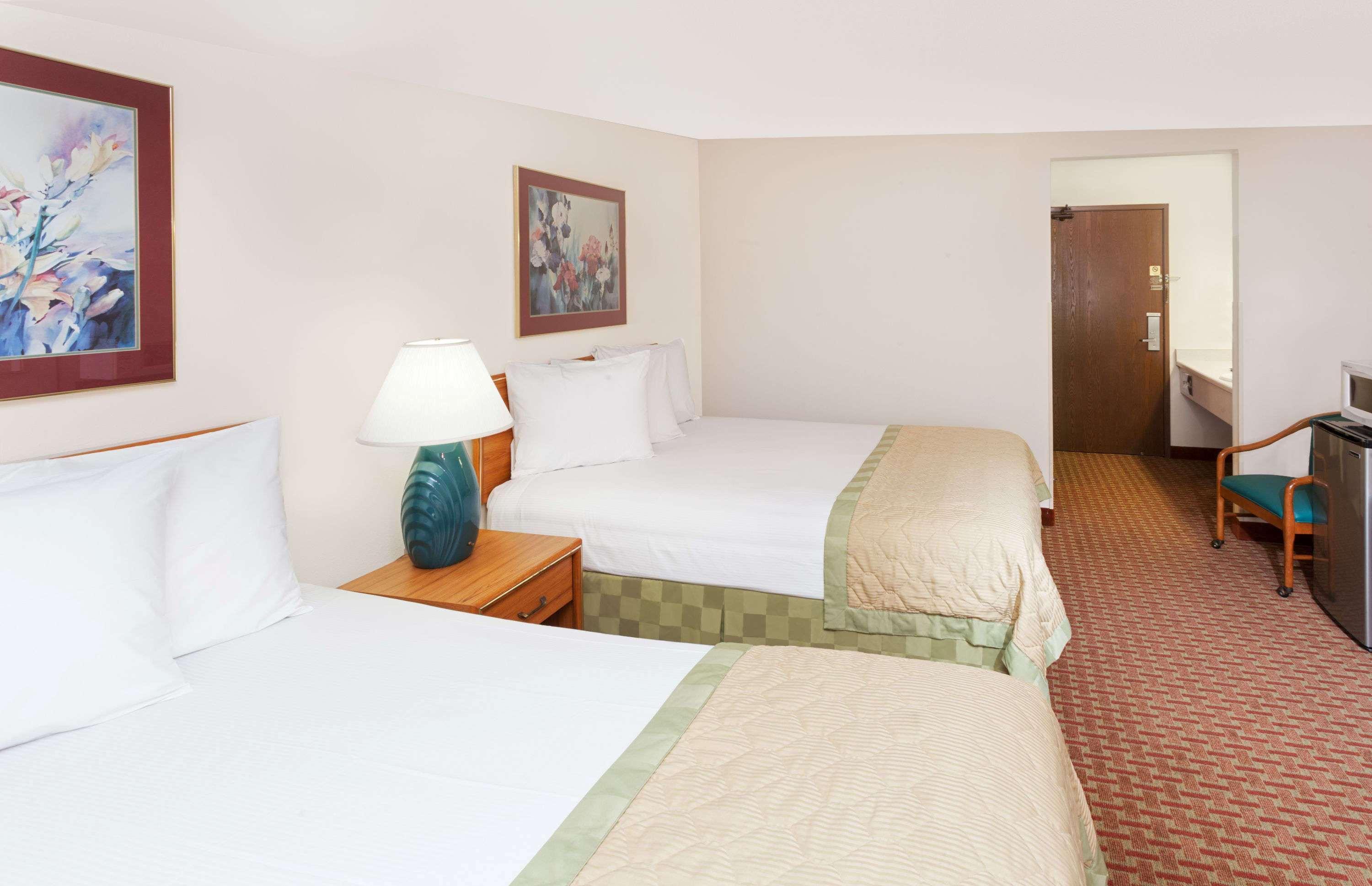 เบย์มอนต์ บาย วินด์แฮม เซนต์โจเซฟ/สตีเฟนสวิลล์ Hotel สตีเวนส์วิลล์ ภายนอก รูปภาพ